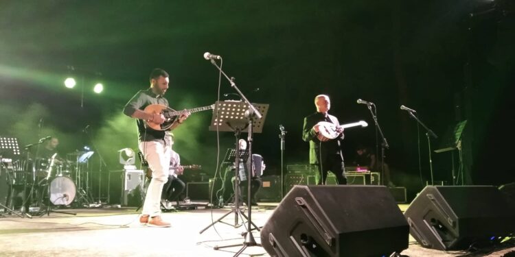 Μαγική βραδιά στο ξωκλήσι του Αγιάννη στα Μακρίσια!