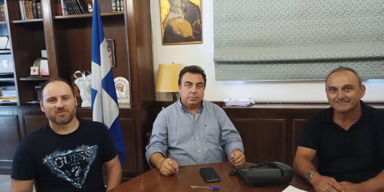 ΔΗΜΟΣ ΠΥΡΓΟΥ:  Έρχονται οι πρωτοποριακές διοργανώσεις του 1ου BEACH RACKETS  και του 1ου BEACH VOLLEY (17/9) στην κεντρική πλατεία Πύργου