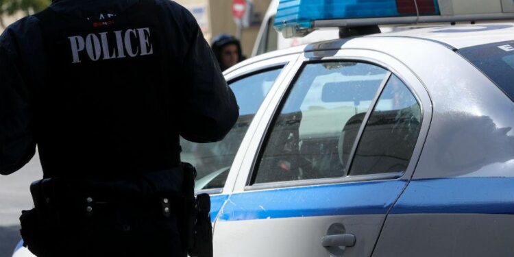 Εγκληματική οργάνωση αποπειράθηκε να αφαιρέσει (165.000) ευρώ και κοσμήματα αξίας (20.000) ευρώ