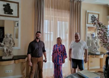 ΔΙΟΝΥΣΙΑ ΑΥΓΕΡΙΝΟΠΟΥΛΟΥ: Στο επίκεντρο η επιμήκυνση του ταμείου ανεργίας και η συγκρότηση τουριστικού οδηγού για την Ηλεία
