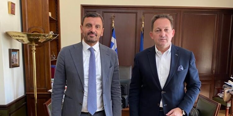 ΑΝΔΡΕΑΣ ΝΙΚΟΛΑΚΟΠΟΥΛΟΣ: “Με προτάσεις για οριστική λύση με τις εκτάσεις των προσφύγων της Γλύφας”