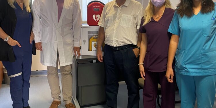 Παράδοση απινιδωτή στο Κέντρο Υγείας του Δήμου Ζαχάρως