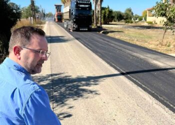 ΝΙΚΟΣ ΚΟΡΟΒΕΣΗΣ: “Έργα ασφαλτόστρωσης τώρα και στην Παλαιά Μανωλάδα”