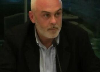 ΔΗΜΟΣ ΠΗΝΕΙΟΥ: Έκτακτο Δ.Σ. με θέμα την ανάρτηση δημοσιεύματος στο facebook με τον τίτλο:  «Η ΠΑΙΔΕΡΑΣΤΙΑ ΤΟΥ ΓΕΩΡΓΙΟΥ ΣΙΣΙΝΗ ΚΑΤΑ ΤΗΝ ΕΠΑΝΑΣΤΑΣΗ ΤΟΥ 1821 ΣΥΜΦΩΝΑ ΜΕ ΜΙΑ ΕΠΙΣΤΟΛΗ ΤΟΥ ΙΩΑΝΝΗ ΓΚΟΥΡΑ…!