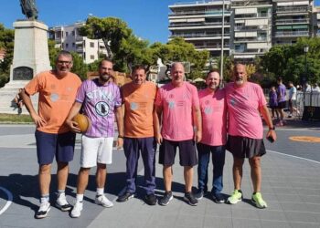 ΝΙΚΟΣ ΚΟΡΟΒΕΣΗΣ: “Μπασκετάκι με την καλύτερη ομάδα!”