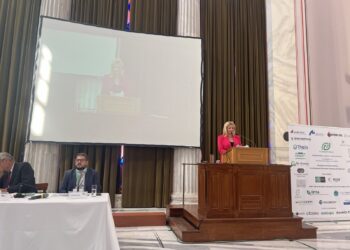 ΔΙΟΝΥΣΙΑ ΑΥΓΕΡΙΝΟΠΟΥΛΟΥ: Ομιλήτρια στο 7ο Συνέδριο της ΕΕΔΣΑ για την κυκλική οικονομία