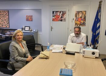 ΣΥΝΑΝΤΗΣΗ ΑΥΓΕΡΙΝΟΠΟΥΛΟΥ – ΜΠΑΚΟΓΙΑΝΝΗ: Εντός τριμήνου θα συμβασιοποιηθεί το Ειδικό Πολεοδομικό Σχέδιο για το παραλιακό μέτωπο της Ηλείας