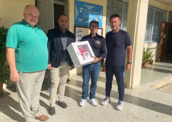 ΔΗΜΟΣ ΠΥΡΓΟΥ: Δωρεά απινιδωτή στο 2ο Γυμνάσιο και Λύκειο Πύργου