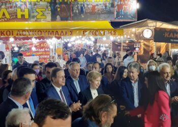 Με επισημότητα τα εγκαίνια της 35ης Εμποροπανήγυρης Στρεφίου