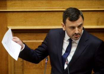 ΑΝΔΡΕΑΣ ΝΙΚΟΛΑΚΟΠΟΥΛΟΣ: “Να έχουν άμεση προτεραιότητα στις προσλήψεις μόνιμου προσωπικού”