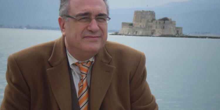 ΑΛΕΞΑΝΔΡΟΣ ΚΑΚΑΒΑΣ: “Η ζωή μας είναι ένα σενάριο με απρόβλεπτη εξέλιξη”