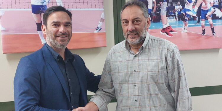 Επίσκεψη  του Αντιπεριφερειάρχη Δ. Νικολακόπουλου στην Ένωση Σωματείων Πετοσφαίρησης Πελοποννήσου