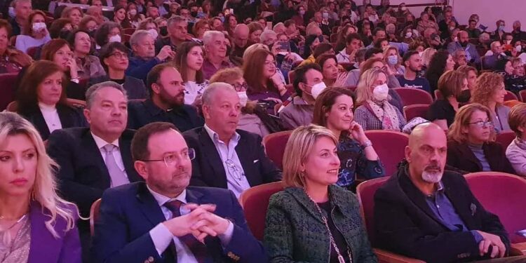 ΝΙΚΟΣ ΚΟΡΟΒΕΣΗΣ: “Βραδιά – αφιέρωμα της Περιφέρειας Δυτικής Ελλάδας για τα 100 χρόνια από την Μικρασιατική καταστροφή”