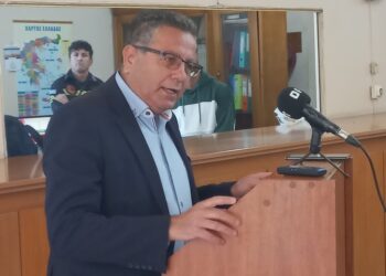 ΔΗΜΟΣ ΗΛΙΔΑΣ: Παράσταση στον υπουργό για μονιμοποίηση συμβασιούχων πυροσβεστών