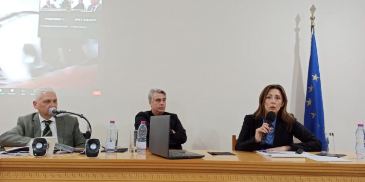 ΛΥΚΟΥΡΕΝΤΖΟΣ στη συνεδρίαση του ΣΕΑΔΕ στη Δυτική Αχαΐα: “Υπάρχει ουσιαστική συνεργασία με την ΠΔΕ – Ο ΕΛΓΑ προσπαθεί να στηρίξει όλους τους αγρότες με αποζημιώσεις”