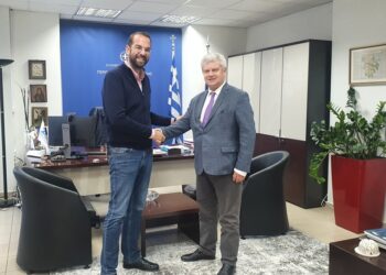 Συνάντηση Ν. Φαρμάκη με το νέο Πρόεδρο του ΕΑΠ, καθηγητή Ι. Καλαβρουζιώτη