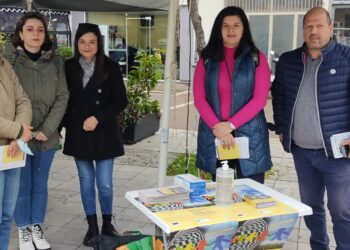 Ενημερωτικό περίπτερο του ΚΕΘΕΑ “ΚΥΤΤΑΡΟ – ΟΞΥΓΟΝΟ” στην Αμαλιάδα