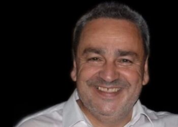ΑΛΕΞΗΣ ΚΑΣΤΡΙΝΟΣ: “Εύκολο να ξεχνάς, αλλά Δύσκολο να θυμάσαι…”