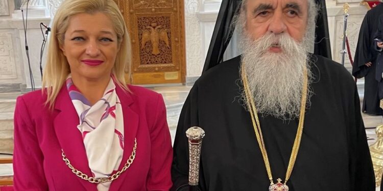 ΔΙΟΝΥΣΙΑ ΑΥΓΕΡΙΝΟΠΟΥΛΟΥ ΓΙΑ ΝΕΟ ΜΗΤΡΟΠΟΛΙΤΗ ΩΛΕΝΗΣ: “Άξιος”