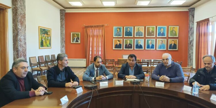 ΔΗΜΟΣ ΠΥΡΓΟΥ: Επί τάπητος τα θέματα της πόλης στη συνάντηση Δημάρχου με φορείς