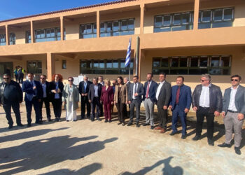 “Εκεί που ανοίγει ένα σχολείο, κλείνει μια φυλακή” (φωτος)