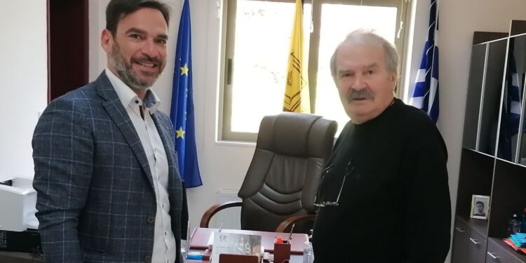 ΔΗΜΗΤΡΗΣ ΝΙΚΟΛΑΚΟΠΟΥΛΟΣ: Συνάντηση με τον Δήμαρχο Ανδρίτσαινας – Κρεστένων Σάκη Μπαλιούκο
