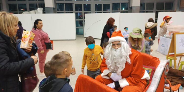 ΔΗΜΟΣ ΠΥΡΓΟΥ: “Τα παιδιά στέλνουν γράμμα στον Αη Βασίλη!”