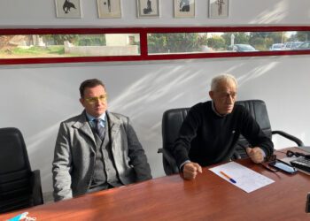 Σκληρή γλώσσα από τον Γιάννη Λυμπέρη με αιχμές για τα…παπαγαλάκια