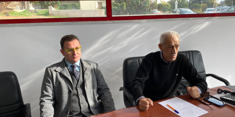 Σκληρή γλώσσα από τον Γιάννη Λυμπέρη με αιχμές για τα…παπαγαλάκια