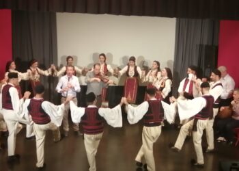 ΓΑΣΤΟΥΝΗ: Συγκινητική εκδήλωση για τον Χρήστο Ροϊδη