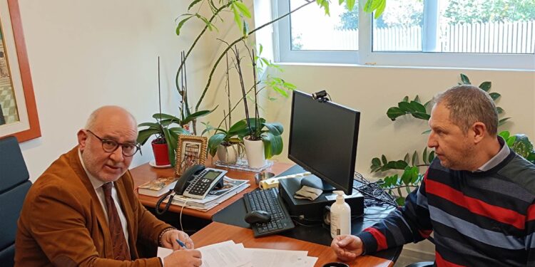 Π. ΣΑΚΕΛΛΑΡΟΠΟΥΛΟΣ: “Στηρίζουμε στην πράξη τις νέες και νέους στο ξεκίνημά τους στον αγροτικό τομέα”