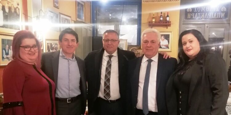 Ο Μαρίνος με τους Γαστουναίους της Αθήνας