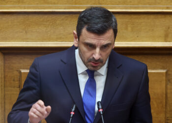 ΑΝΔΡΕΑΣ ΝΙΚΟΛΑΚΟΠΟΥΛΟΣ: “Ας συγκριθούμε λοιπόν …”