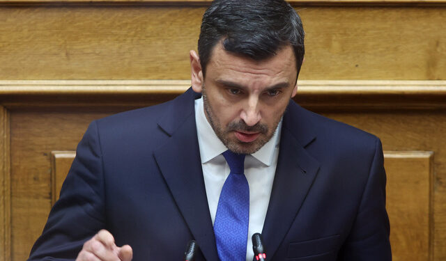 ΑΝΔΡΕΑΣ ΝΙΚΟΛΑΚΟΠΟΥΛΟΣ: “Ας συγκριθούμε λοιπόν …”