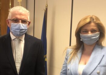 ΔΙΟΝΥΣΙΑ ΑΥΓΕΡΙΝΟΠΟΥΛΟΥ: Πάντα στο πλευρό του Επιμελητηρίου Ηλείας και των αγροτών