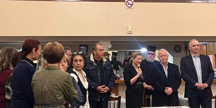 ΔΙΟΝΥΣΙΑ ΑΥΓΕΡΙΝΟΠΟΥΛΟΥ: Πάντα κοντά στις γυναίκες!