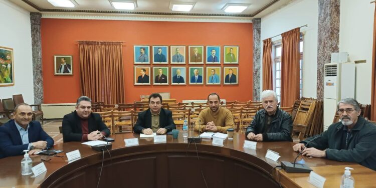 ΔΗΜΟΣ ΠΥΡΓΟΥ: “Ενώνουμε δυνάμεις – Απλώνουμε τα χέρια για περισσότερες συνεργασίες”