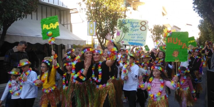 ΠΥΡΓΟΣ – ΑΠΟΚΡΙΕΣ 2023: Τεράστιο το ενδιαφέρον για την καρναβαλική παρέλαση