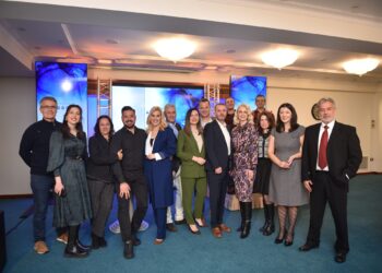 IONIAN TV: Έκοψε την πίτα του το ανερχόμενο Περιφερειακό Τηλεοπτικό Κανάλι! (φωτος)