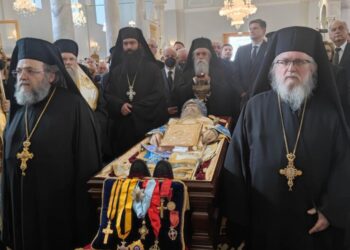 Πάνδημο το “ύστατο χαίρε” των Ηλείων για τον μεγάλο και σοφό Ιεράρχη τους κυρόν Γερμανόν τον Β’
