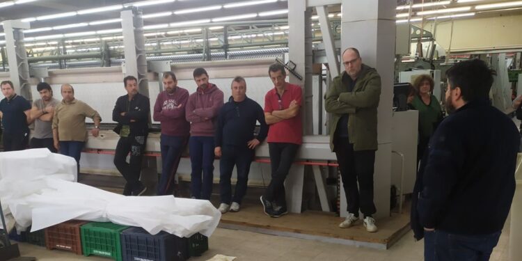 T.E. ΗΛΕΙΑΣ ΚΚΕ: “Μόνο ο ίδιος ο λαός με ισχυρό ΚΚΕ μπορεί να προστατεύσει τα δικαιώματά του”