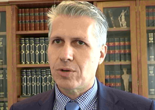 ΠΡΟΕΔΡΟΣ ΔΙΚΗΓΟΡΙΚΟΥ ΣΥΛΛΟΓΟΥ ΗΛΕΙΑΣ: “Αναγκαία η επαναφορά προστασίας της Α’ κατοικίας