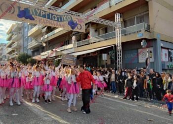 ΔΗΜΟΣ ΠΥΡΓΟΥ: Με μεγάλη επιτυχία το Πυργιώτικο Καρναβάλι