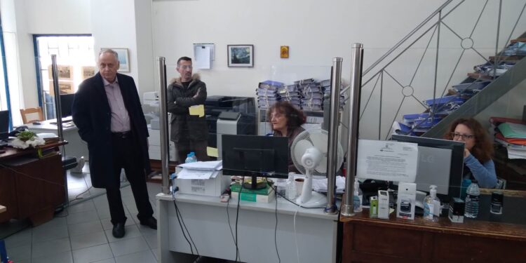 ΝΙΚΟΣ ΚΑΛΑΚΟΣ: Επίσκεψη στο Υποθηκοφυλακείο Πύργου