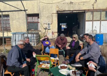 Με εργαζόμενους και πολίτες τσίκνισε ο Δήμαρχος Ήλιδας!