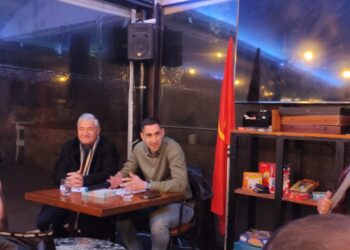 ΝΙΚΟΣ ΠΑΠΑΔΟΠΟΥΛΟΣ ΑΠΟ ΤΟΝ ΠΥΡΓΟ: “Για τα κέρδη τους, θυσιάζουν ζωές!”