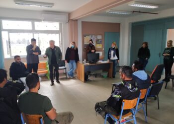 ΚΕΝΤΡΟ ΚΟΙΝΟΤΗΤΑΣ ΔΗΜΟΥ ΠΗΝΕΙΟΥ-ΠΑΡΑΡΤΗΜΑ ΡΟΜΑ: Η θέληση 22 ενηλίκων ρομά για απόκτηση απολυτηρίου Δημοτικού