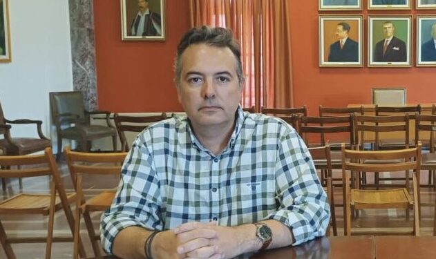 Ο Ιστορικός – Συγγραφέας Θεόδωρος Λάμπρος στον ΛΕΤΡΙΝΑ FM: “Θα συμβάλω με όλες μου τις δυνάμεις για να μπει ένα ακόμα λιθαράκι στον πολιτισμό” (βίντεο)