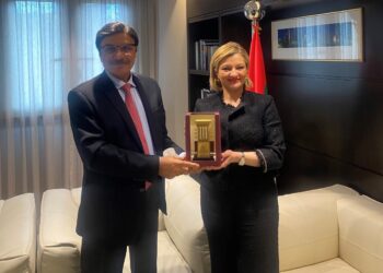 ΔΙΟΝΥΣΙΑ ΑΥΓΕΡΙΝΟΠΟΥΛΟΥ: Διερεύνηση επενδυτικών ευκαιριών στην Ηλεία και πρόσκληση προς τον Πρέσβη να επισκεφθεί τον Νομό