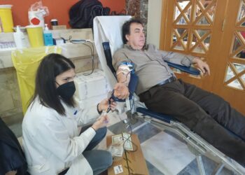 Μηνύματα ανθρωπιάς και αλληλεγγύης στην εθελοντική αιμοδοσία στο Λάτσειο Δημοτικό Μέγαρο